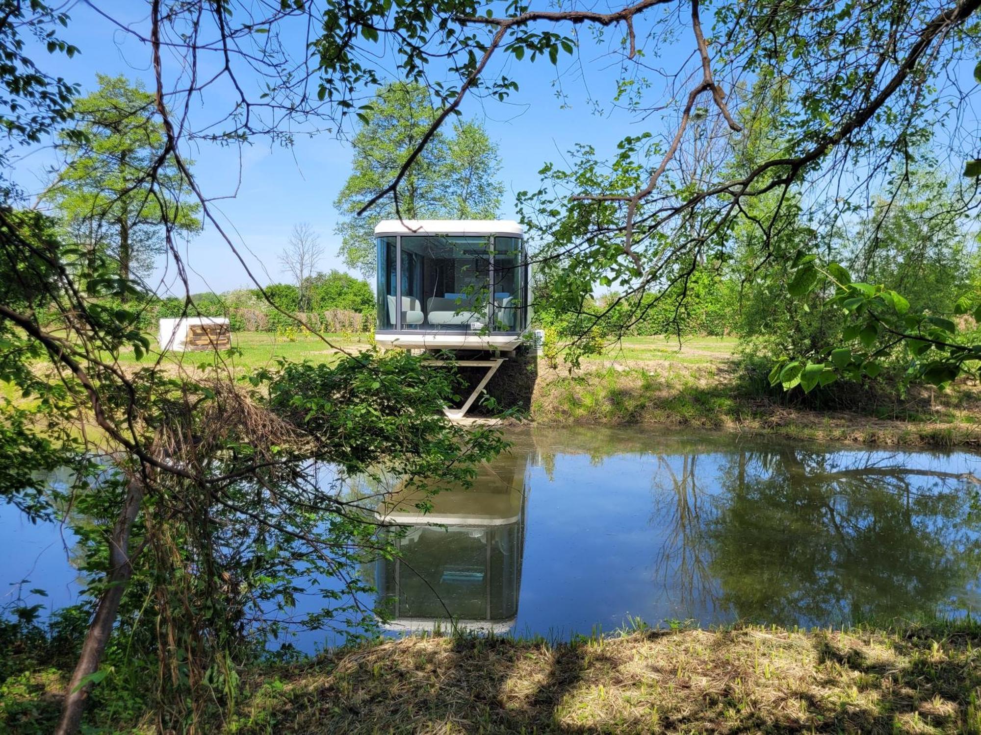 Palac Wieniawskich - Luksusowe, Caloroczne Glampingowe, Prywatna Balia, Park 10ha Lodge