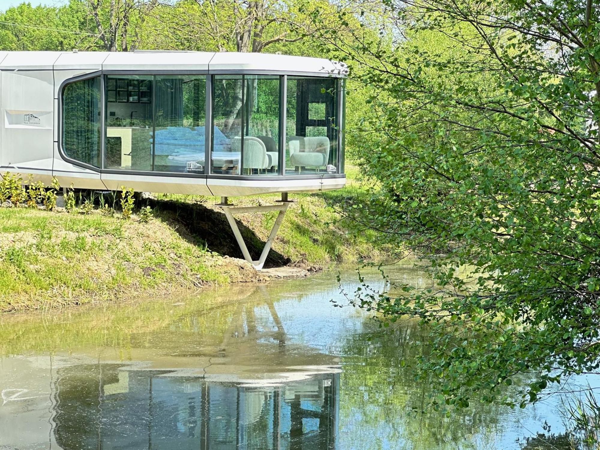 Palac Wieniawskich - Luksusowe, Caloroczne Glampingowe, Prywatna Balia, Park 10ha Lodge *