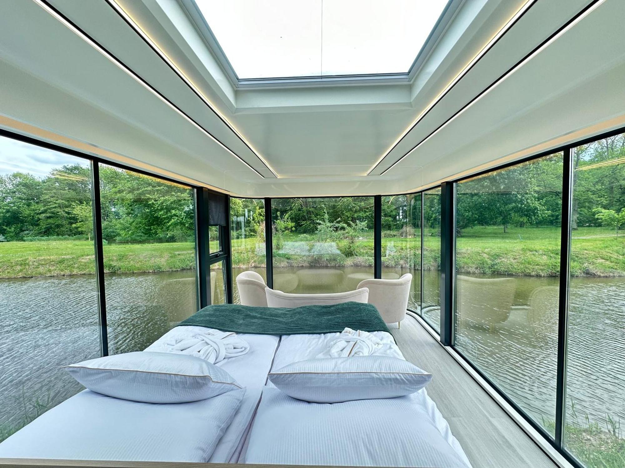 Lodge Palac Wieniawskich - Luksusowe, Caloroczne Glampingowe, Prywatna Balia, Park 10ha *