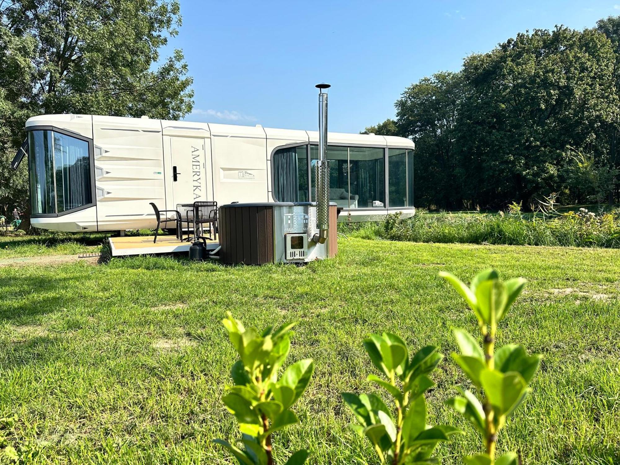 Lodge Palac Wieniawskich - Luksusowe, Caloroczne Glampingowe, Prywatna Balia, Park 10ha *